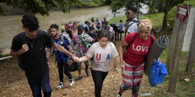 Migración por el Darién vuelve a crecer en septiembre apuntalada por venezolanos tras elecciones