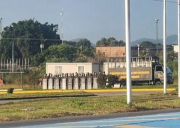 A presos políticos en cárcel de Tocorón les piden $500 para no ser torturados, según denuncia