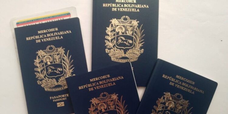 Venezuela exige documentos vigentes a sus ciudadanos en el exterior