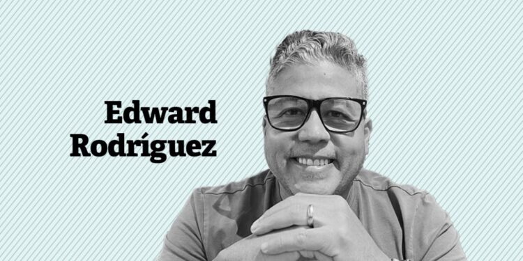 El caos y la descomposición del poder