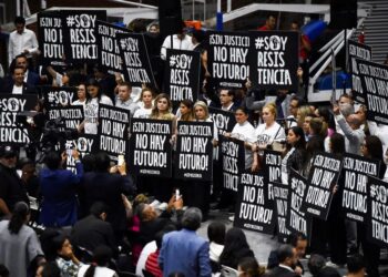 México busca con nueva reforma blindar cambios constitucionales
