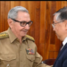 Raúl Castro vuelve a la escena pública para recibir al jefe de Propaganda del Partido Comunista Chino