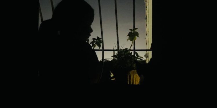 los largos apagones ceden en el oriente de Venezuela tras semanas de crisis