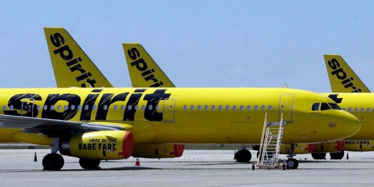 La pionera de los viajes sin lujos en EEUU, Spirit Airlines, se declara en bancarrota