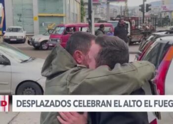 Desplazados por la guerra entre Israel y Hezbolá regresan a sus hogares tras alto el fuego