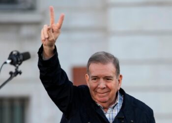 El opositor Edmundo González habla de volver a Venezuela en enero para asumir como presidente