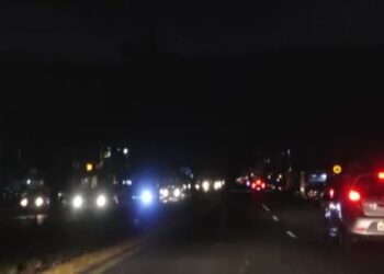 Ecuador reduce duración de cortes programados al comprar energía a Colombia