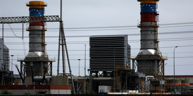 Explosión en complejo gasífero en Venezuela deja al menos 5 heridos