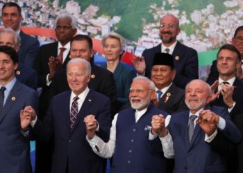 El G20 termina con una declaración final y entregando la presidencia a Sudáfrica