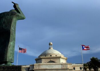Puerto Rico celebra elecciones que prometen ser históricas