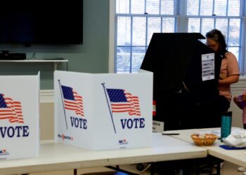 Así avanza la jornada electoral en Estados Unidos: largas filas de votantes