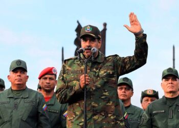 Maduro anuncia que condecorará a los 21 funcionarios venezolanos sancionados por EEUU: «Buscan golpear la fusión popular militar policial»