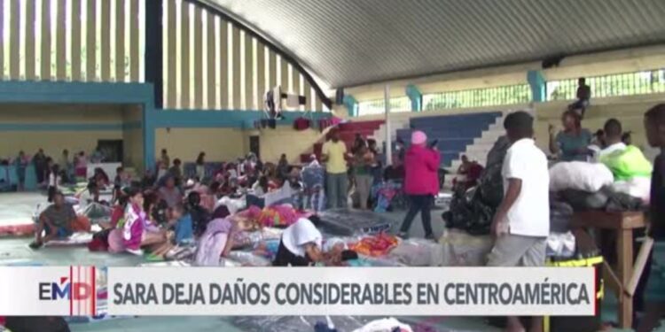 Tormenta Sara deja miles de damnificados en Centroamérica