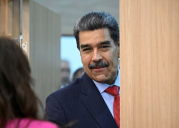 Cámara de Representantes de EEUU aprueba «Ley Bolívar» para cortar flujo financiero a Maduro