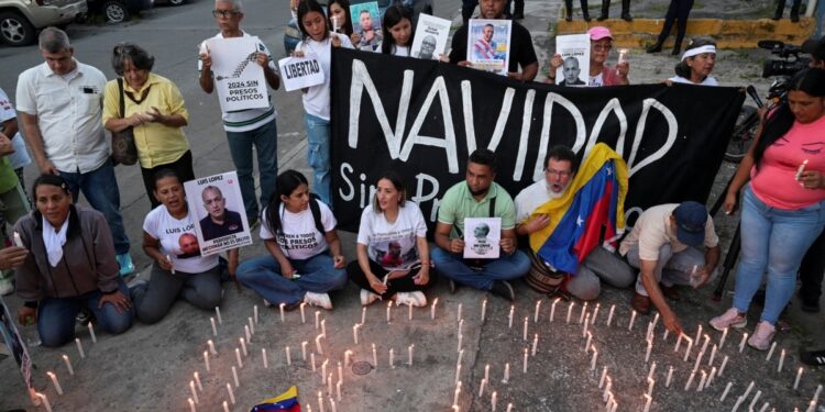 Amnistía Internacional pide incluir actos contra menores de edad arrestados en Venezuela en investigación de la CPI