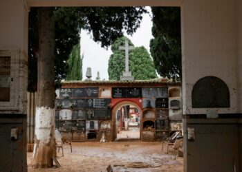 España rebaja alertas por temporal que deja pueblos empapados pero no víctimas