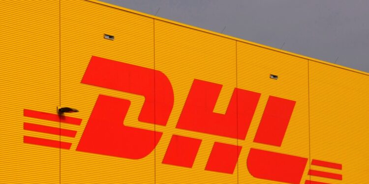 Funcionarios occidentales sospechan que Rusia colocó paquetes incendiarios en aviones de carga