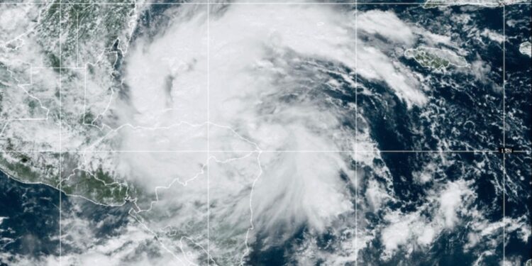 Tormenta tropical Sara nace en el Caribe, se dirige a Centroamérica y México
