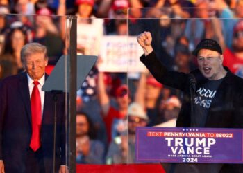 Elon Musk y Vivek Ramaswamy dirigirán el nuevo Departamento de Eficiencia Gubernamental