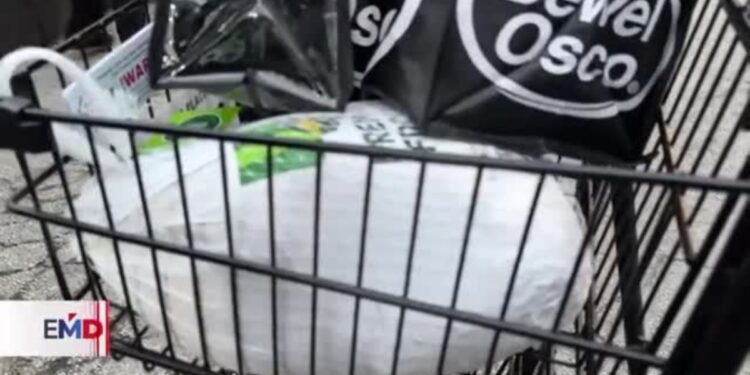 Militares retirados en Chicago reciben pavos para Día de Acción de Gracias