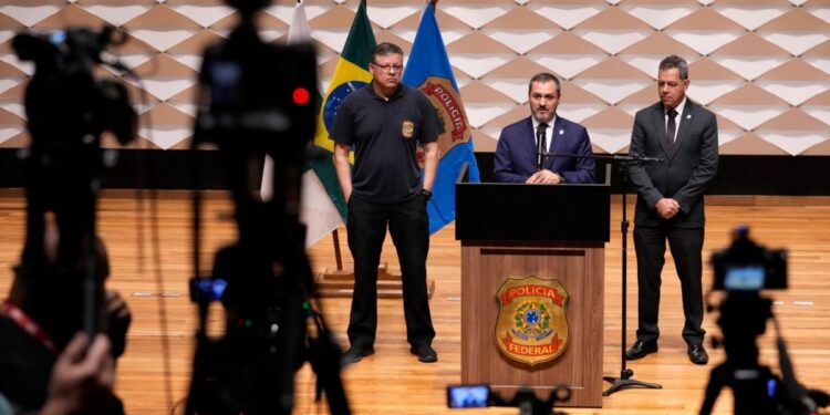 Atacante suicida quiso volar el Tribunal Supremo de Brasil, según un juez