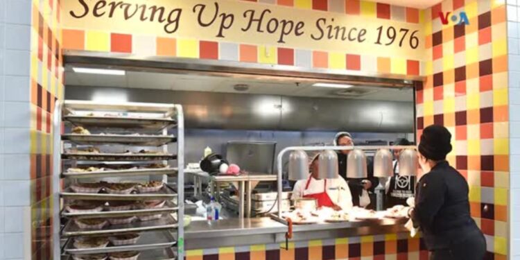 Cathedral Kitchen o la magia de una comida caliente para espantar la soledad