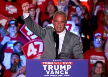Trump elige a Robert F. Kennedy Jr. para dirigir la principal agencia sanitaria de EEUU