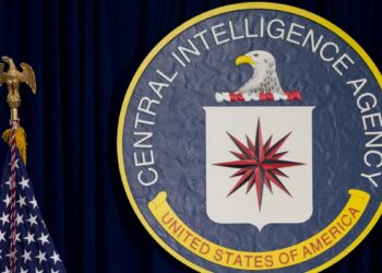 Trump designa a John Ratcliffe como director de la CIA y a William McGinley como asesor de la Casa Blanca