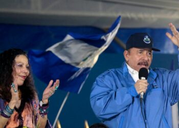 Nicaragua aprueba reforma constitucional para que Ortega y su esposa sean “co-presidentes”