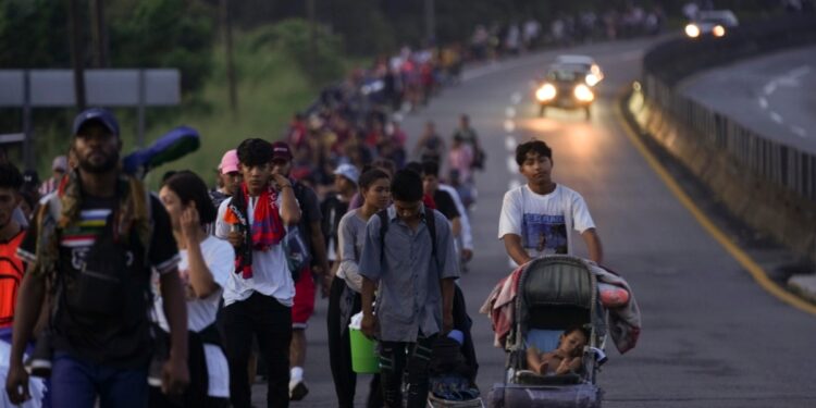 ¿Qué esperar sobre inmigración bajo una nueva administración de Trump?