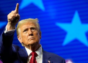 Donald Trump gana la presidencia de EEUU en una apretada contienda
electoral luego de triunfar en algunos Estados clave