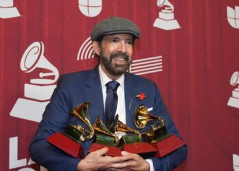 Juan Luis Guerra conquista el Latin Grammy al álbum y grabación del año