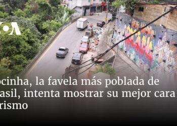 Rocinha, la favela más poblada de Brasil, intenta mostrar su mejor cara al turismo
