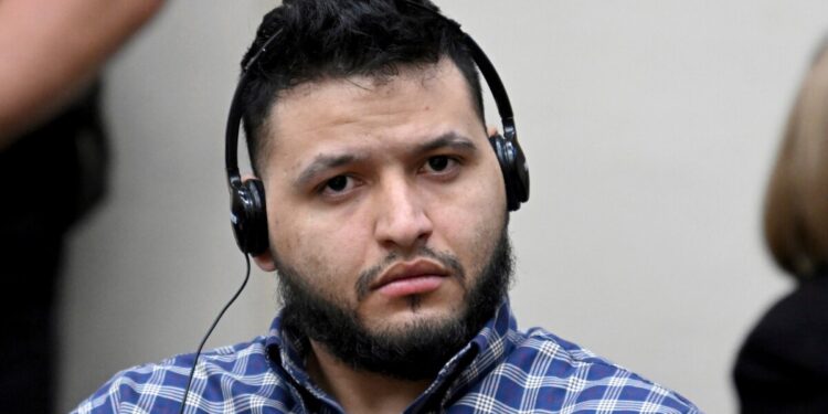 Cadena perpetua para inmigrante venezolano culpable de asesinato