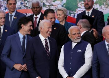 Biden insta a líderes mundiales a aumentar fondos para lucha contra cambio climático