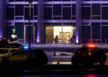 Explosión cerca de máxima corte de Brasil deja un muerto y provoca evacuación