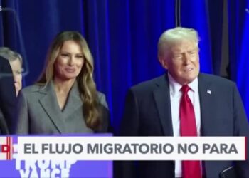 Siguen llegando a frontera sur de México migrantes que se dirigen hacia EEUU