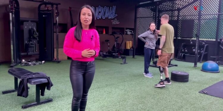 Defensores ucranianos amputados son rehabilitados física y emocionalmente en México