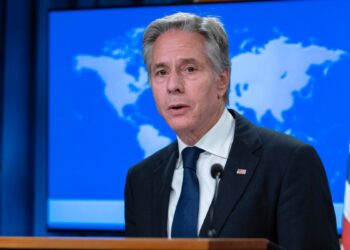 El secretario de Estado de EEUU abordó el despliegue de tropas norcoreanas en Rusia junto al canciller de Corea del Sur.