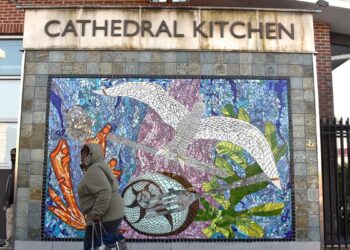 Cathedral Kitchen, una iniciativa de amor el Día de Acción de Gracia