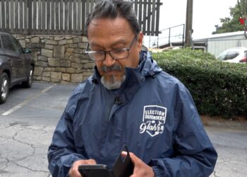 Los “guardianes de las urnas” velan por el proceso electoral en Georgia