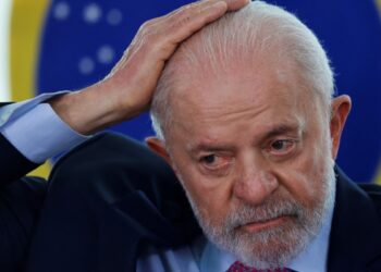 Lula llama «problema» a Maduro. Reportan explosión de planta de PDVSA.