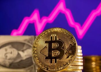 Bitcoin supera su máximo histórico y alcanza los $76.000