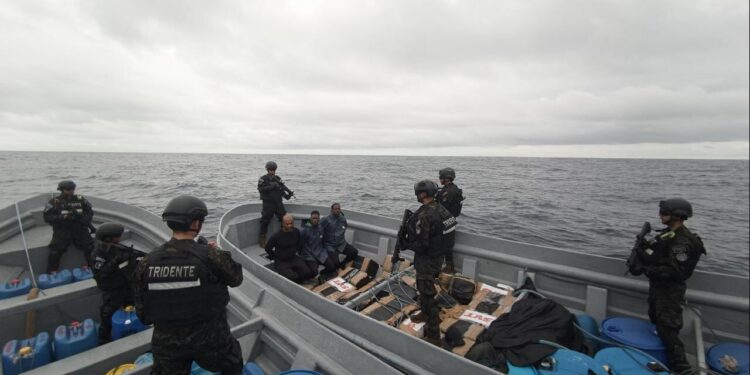 Bukele informa de incautación de 2 toneladas de cocaína valorada en 50 millones de dólares