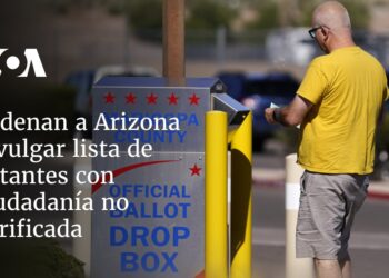 Ordenan a Arizona divulgar lista de votantes con ciudadanía no verificada