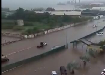Fuertes lluvias azotaron Maracaibo y dejaron inundadas varias zonas de Maracaibo (+Videos)