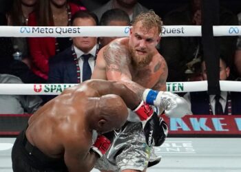 Jake Paul venció por decisión unánime a Mike Tyson
