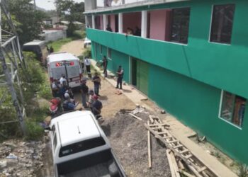 Hallan a 71 migrantes retenidos en una vivienda en el sur México, entre ellos 25 venezolanos