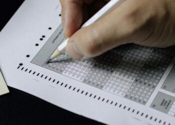 Según la inteligencia artificial: ¿Cuál es el país con las personas más inteligentes de Sudamérica?