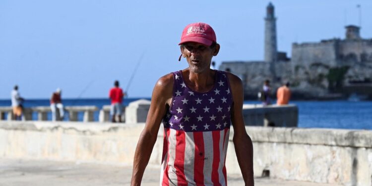 Cubanos de la isla celebran que Trump esté de vuelta